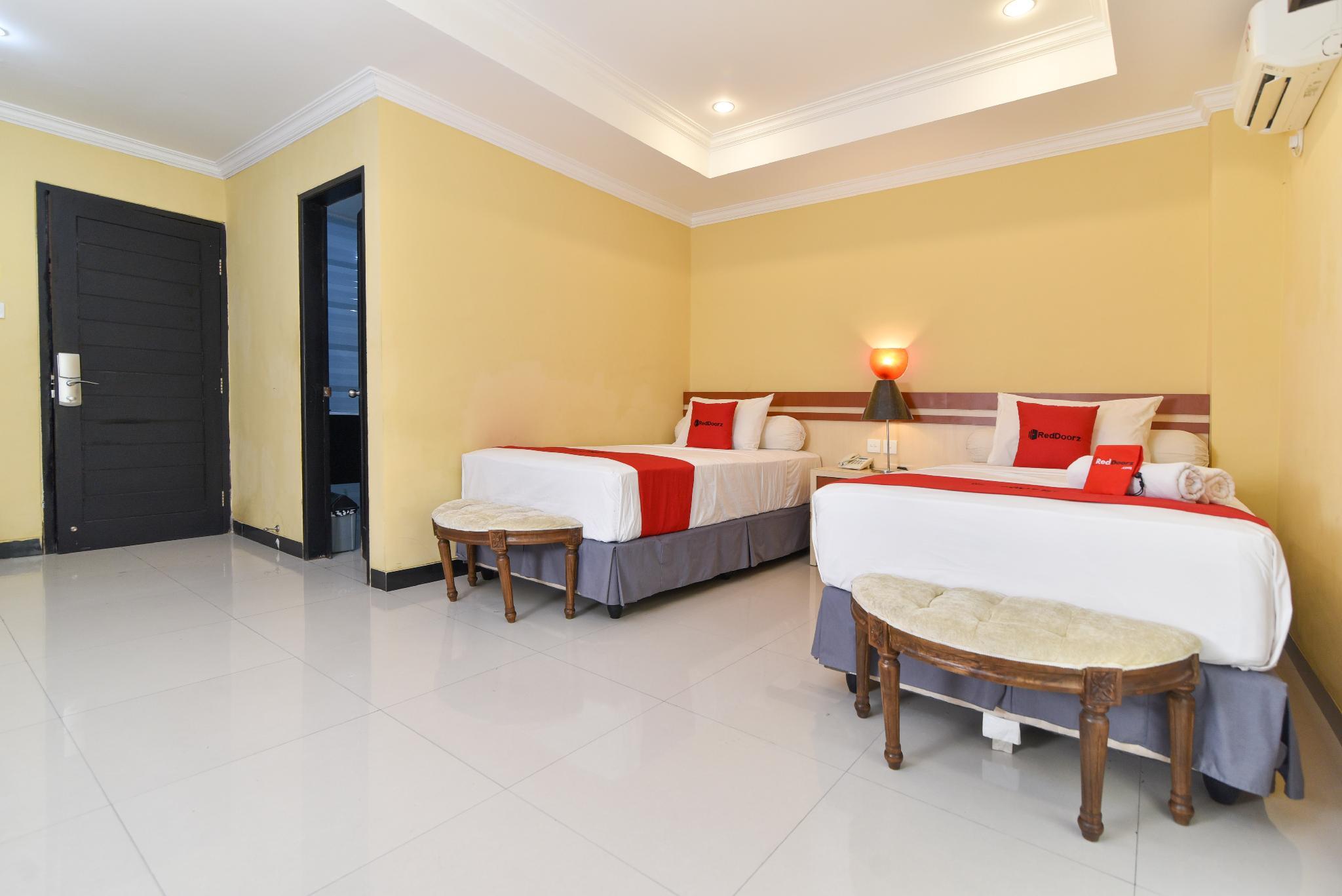 Reddoorz Plus Near Mall Bali Galeria 2 Denpasar Kültér fotó