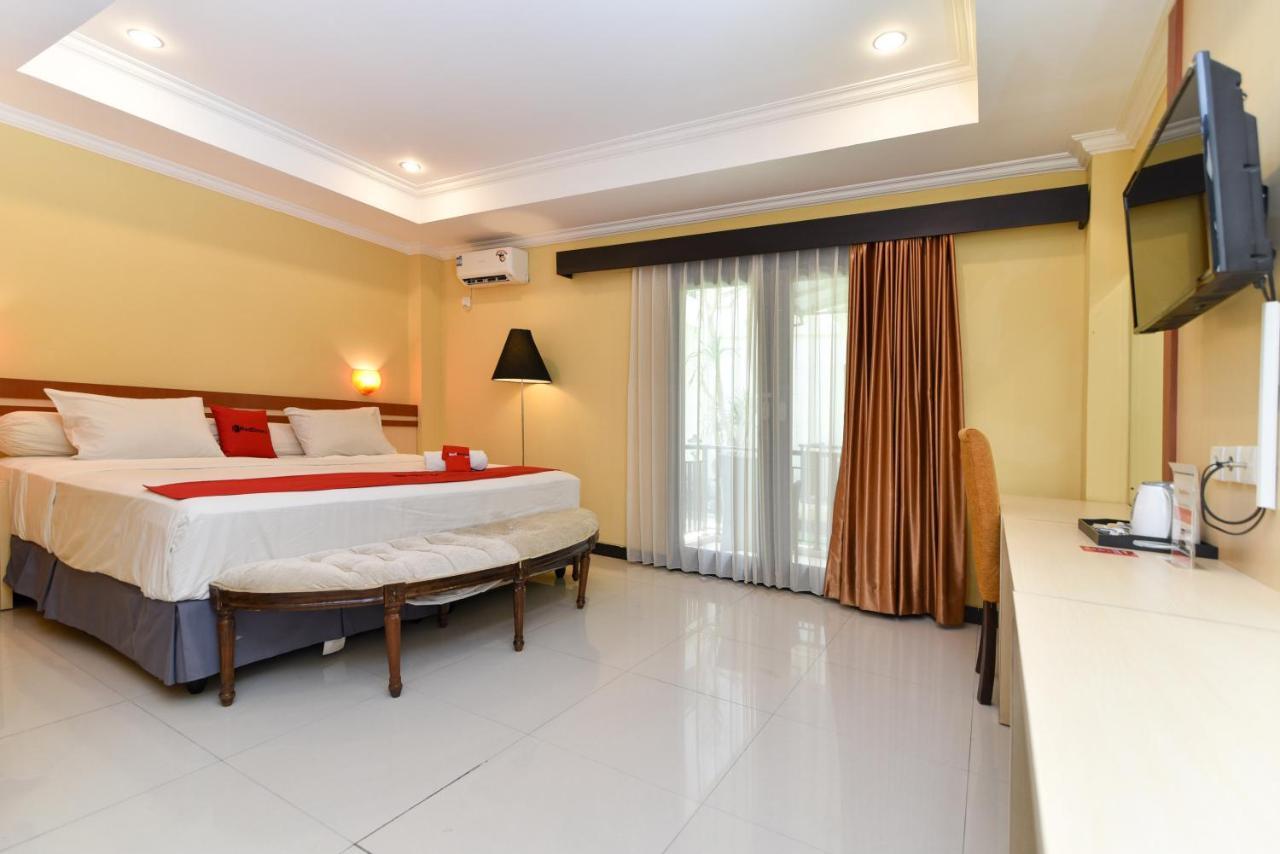 Reddoorz Plus Near Mall Bali Galeria 2 Denpasar Kültér fotó
