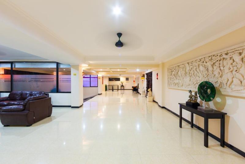 Reddoorz Plus Near Mall Bali Galeria 2 Denpasar Kültér fotó